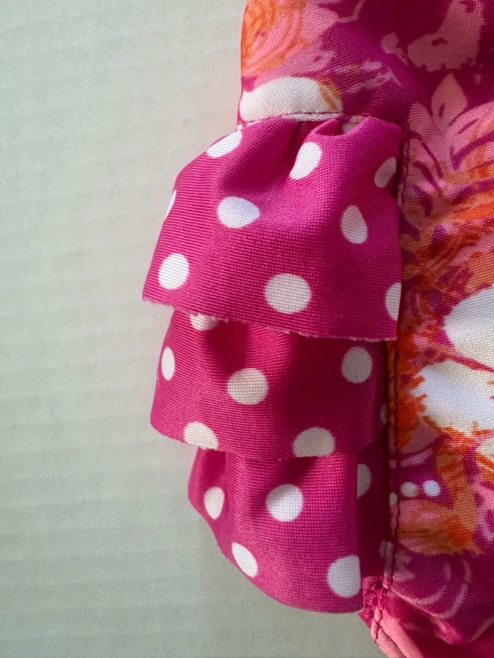 BABY GIRL CHILDRENS PLACE BATHING SUIT LIKE NEW 3-6 MONTHS